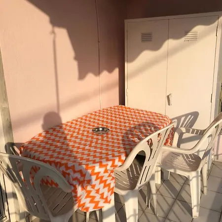 Dimitris House 5 公寓 *